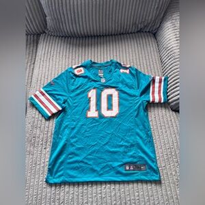 Tyreek Hill Miami Dolphins
Men's Nike Dri-FIT NFL Football Jersey